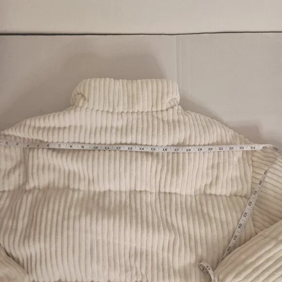 Sun Day Club Cottagecore Cream Corduroy Crop Puffer Jacket Women’s M EUC - Picture 11 of 16
